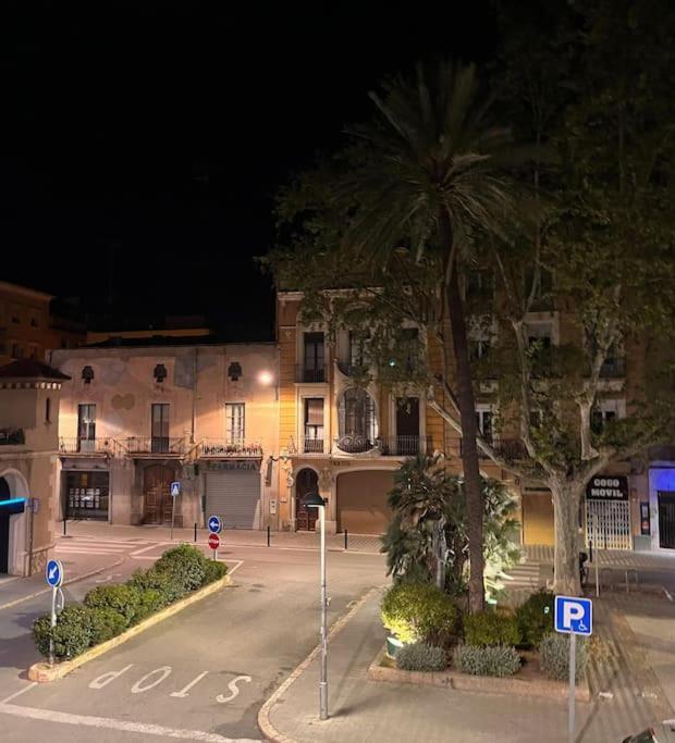 Piso Centrico Y Acogedor Figueres (Girona) Exterior foto